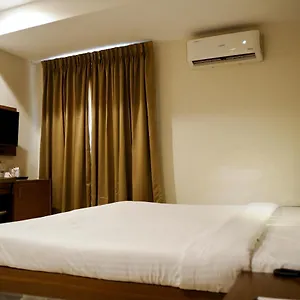 Gino Tourist *** Kochi